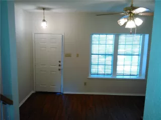 Photo #1: 3631946 Listing 