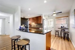 Photo #3: 3814538 Listing