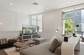 Photo #6: 3948455 Listing 