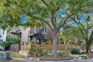 Photo #1: 4116358 Listing 