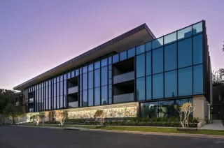 Photo #1: 4139184 Listing 