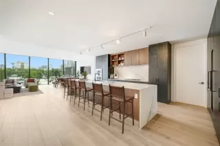 Photo #5: 4139184 Listing 