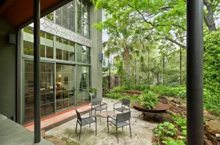 Photo #3: 4203049 Listing