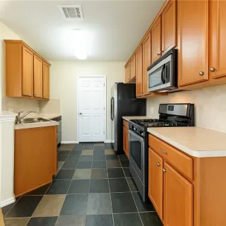 Photo #6: 4234100 Listing 