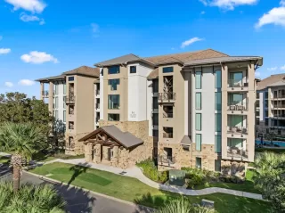 Browse active condo listings in THE WATERS AT HORSESHOE BAY