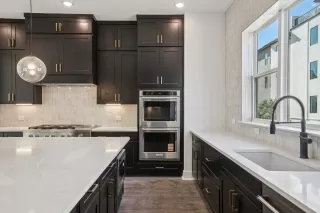 Photo #5: 4504008 Listing 