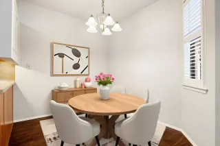 Photo #2: 4551010 Listing 