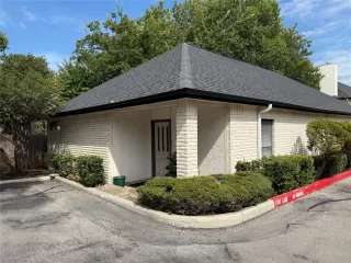 Browse active condo listings in ASHTON GREEN