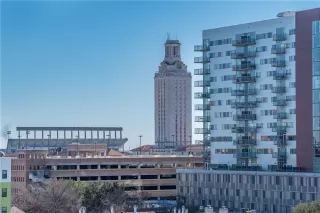 More Details about MLS # 4628463 : 711 W 26TH ST 703