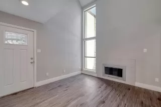 Photo #2: 4719266 Listing 