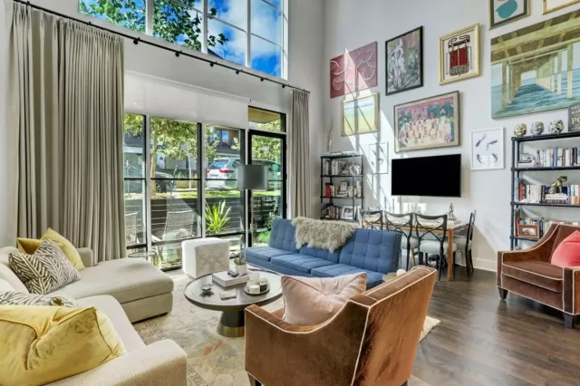 MLS: 4791441 Condo For Sale