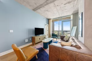 Photo #5: 4901213 Listing 