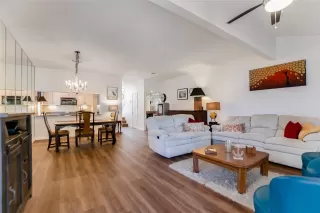 Photo #4: 4936814 Listing 