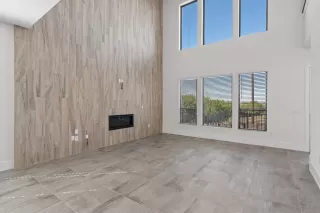 Photo #4: 5103470 Listing