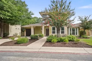 Photo #3: 5234248 Listing