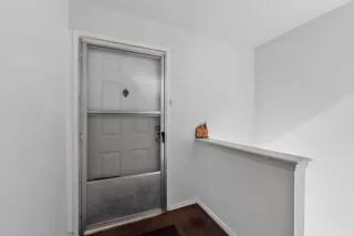 Photo #5: 5273054 Listing 