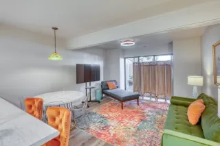 Photo #1: 5291545 Listing 