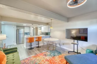 Photo #2: 5291545 Listing 