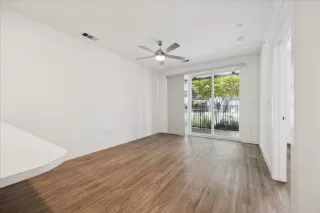 Photo #4: 5292991 Listing 