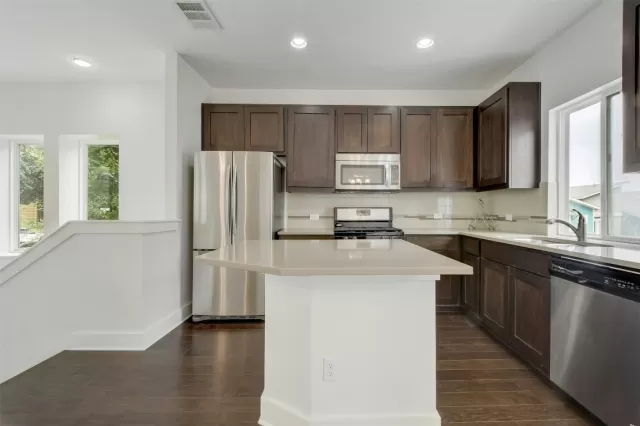 MLS: 5328412 Condo For Sale