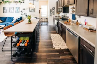 Photo #2: 5339818 Listing 