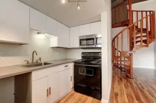 Photo #4: 5462861 Listing