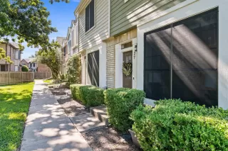 Photo #3: 5489357 Listing 