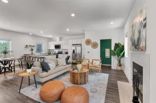 More Details about MLS # 5576001 : 5924 S CONGRESS AVE 53-S