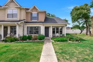 More Details about MLS # 5583886 : 401 BUTTERCUP CREEK BLVD 1904