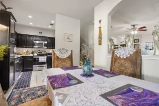 Photo #3: 5595381 Listing