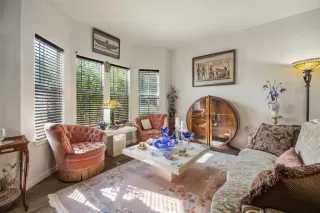 Photo #6: 5595381 Listing