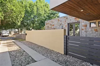 Photo #1: 5670263 Listing 