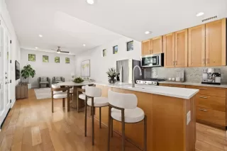 Photo #3: 5670263 Listing 