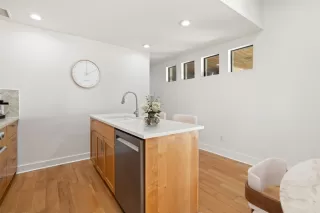 Photo #6: 5670263 Listing 