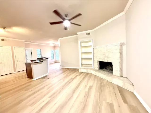 MLS: 5715258 Condo For Sale