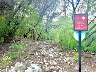 Photo #2: 5715258 Listing 