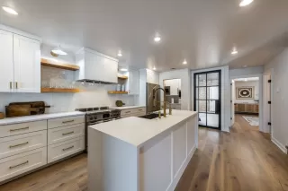 Photo #4: 5719074 Listing 