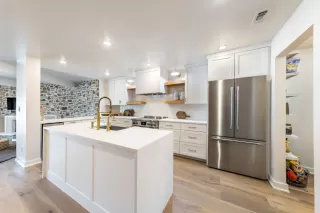 Photo #5: 5719074 Listing 