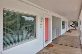 Photo #6: 5808791 Listing 