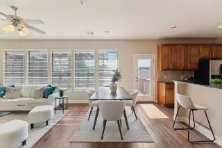 Photo #4: 5831584 Listing 