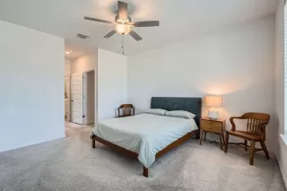 Photo #6: 6260325 Listing