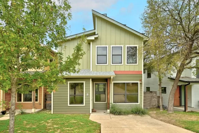 MLS: 6513202 Condo For Sale