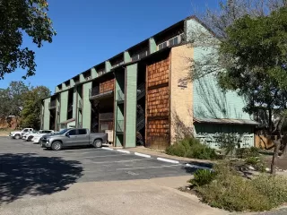 Photo #1: 6546348 Listing 