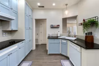 Photo #6: 6549704 Listing