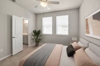 Photo #4: 6592637 Listing 