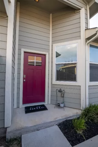 Photo #4: 6607429 Listing