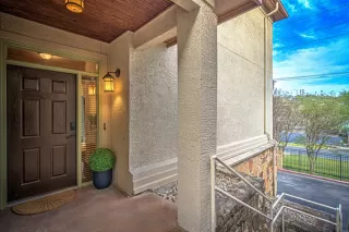 Photo #2: 6608261 Listing 