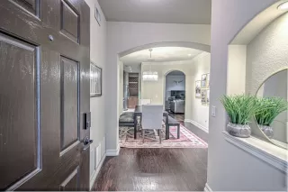 Photo #3: 6608261 Listing 