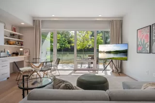 Photo #5: 6609195 Listing