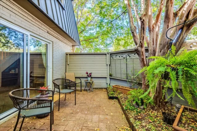 MLS: 6640221 Condo For Sale